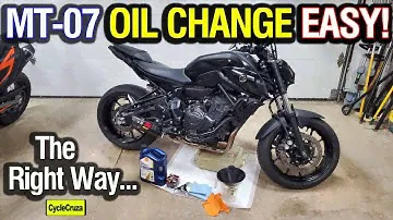 Yamaha MT-07 OIL CHANGE How To EASY (The RIGHT Way!)